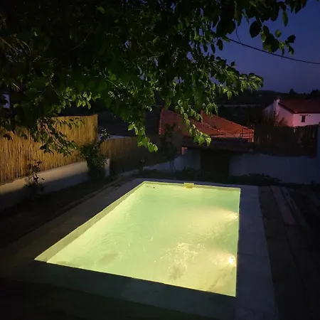 Stone House With Pool - Entire Floor * 무글라
