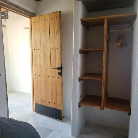 Apartment Stone House With Pool - Entire Floor