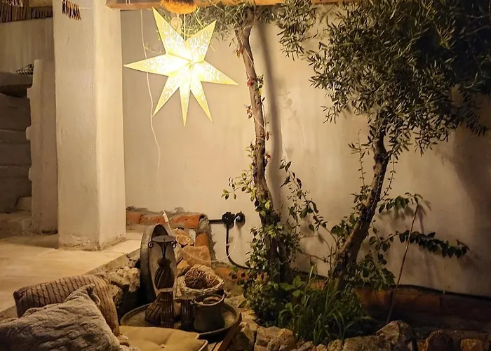 Stone House With Pool - Entire Floor Appartamento *