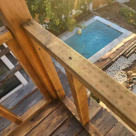 Stone House With Pool - Entire Floor * 무글라